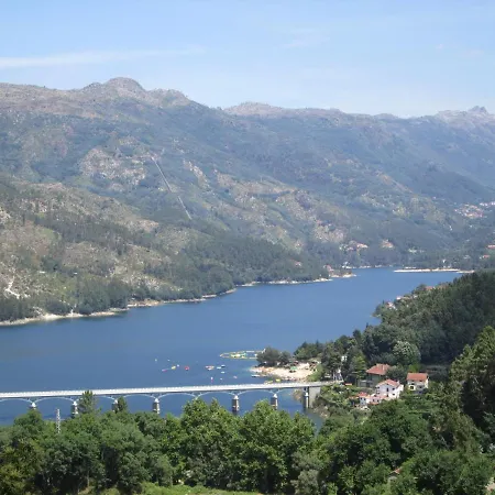 Casa Da Laija - Vistas Rio, Campo E Montanha