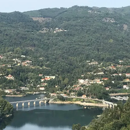 Casa Da Laija - Vistas Rio, Campo E Montanha Cova